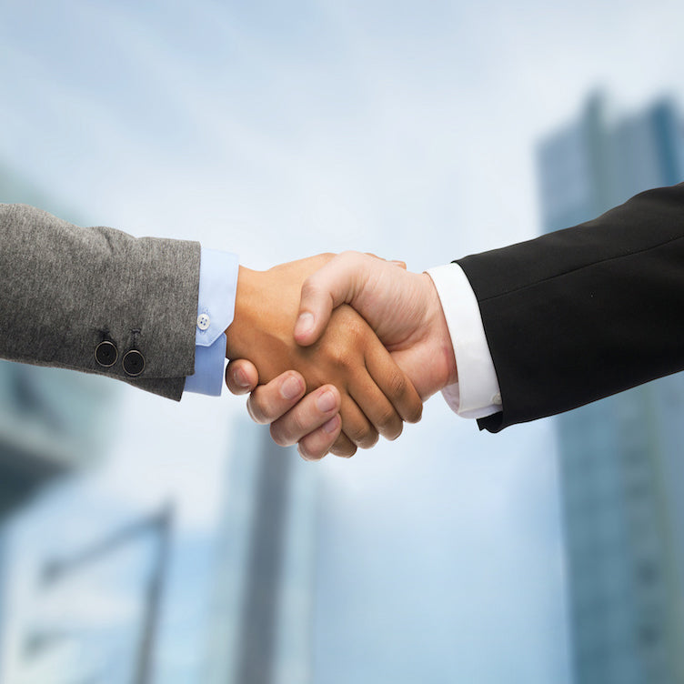 Healthcare professionals collaborating, representing Bonpharm’s partner network
